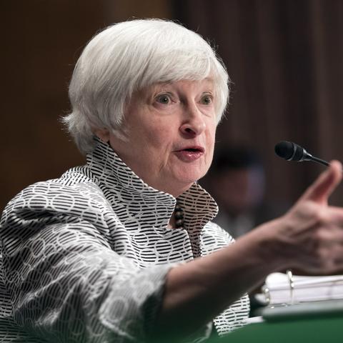 特斯拉CEO马斯克涉足新财长提名引起争议,舆论炸裂议论财政领域新风向 特斯拉CEO马斯克涉足新财长提名引起争议,舆论炸裂议论财政领域新风向