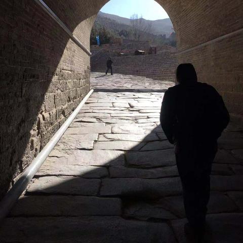 千年关外行游戏何时上线?期待与玩家一起探索神秘世界的冒险之旅! 千年关外行游戏何时上线?期待与玩家一起探索神秘世界的冒险之旅!
