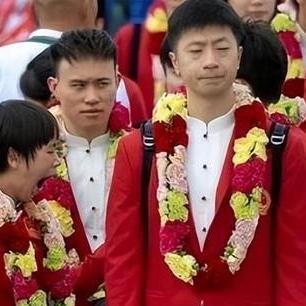 在传奇故事中舞动青春：广场舞带你领略动人的传奇舞步与背后的故事