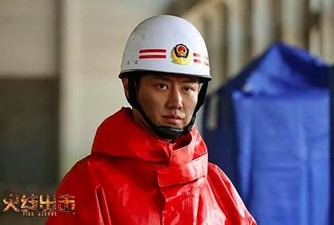 (火线出击上电视剧)火线出击 电视剧:当热血燃烧、决战硝烟,英雄诞生在烈火之中 (火线出击上电视剧)火线出击 电视剧:当热血燃烧、决战硝烟,英雄诞生在烈火之中