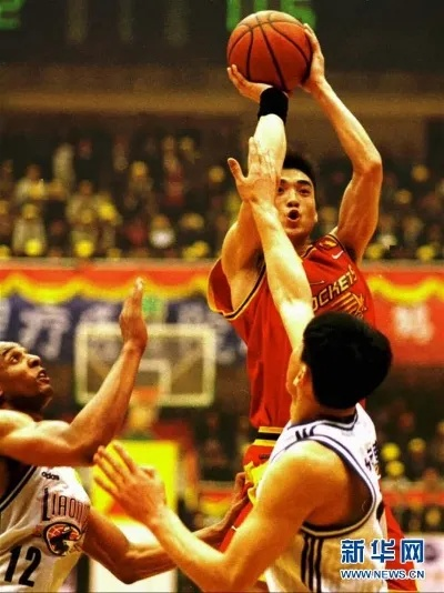 (中国篮球最辉煌的时候)从CBA英雄到篮球传奇：探寻中国篮球最高殿堂的崛起与辉煌