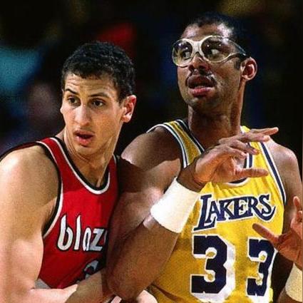 (英雄萨姆4攻略视频)全面解析英雄萨姆4攻略：从新手入门到高手技巧的终极指南