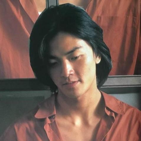 探索孤岛危机1攻略视频第四关：如何在孤岛上生存并顺利完成任务？