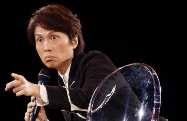 揭秘娱乐圈血泪史2：黄子华的辉煌与磨难，走过风雨路上的心路历程