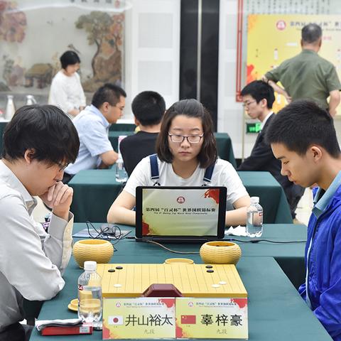 (烽火三国朗诵视频)烽火燃三国歌词： 描绘英雄传奇的壮丽篇章