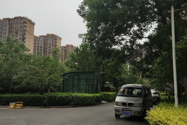 (盛世龙城房子怎么样)超值推荐：盛世龙城C区优质二手房出售，心仪家园等你来选购