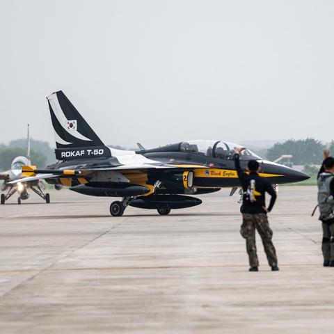 中国电信成功完成2023年航展保障任务，为航空展示提供强大通信支持