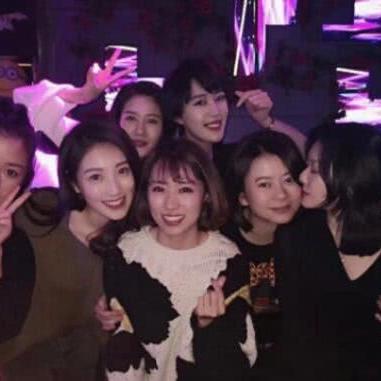 罗小黑战记漫画:一段勇者的传奇之旅,揭秘黑白世界的奇幻冒险故事 罗小黑战记漫画:一段勇者的传奇之旅,揭秘黑白世界的奇幻冒险故事