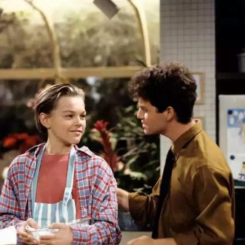 (布莱恩 约翰逊)探索布莱恩·约翰逊的蓝图计划：重塑健康与长寿的未来愿景