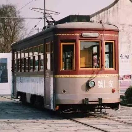 探讨‘星罗棋布’与‘鳞次栉比’在不同文化和语境中的含义与应用