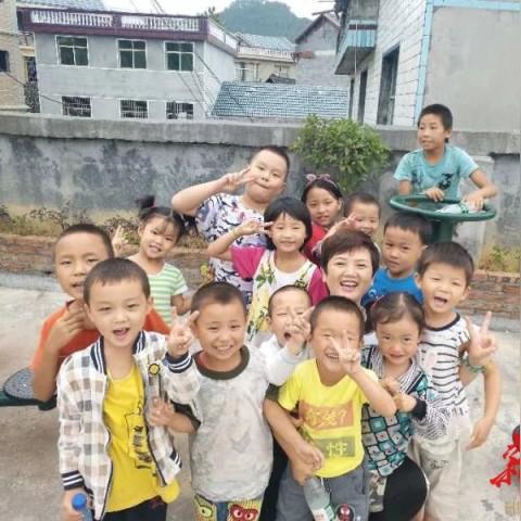 (“女神降临”)女神降临有多火：探秘当今女神热潮席卷全球的神奇力量