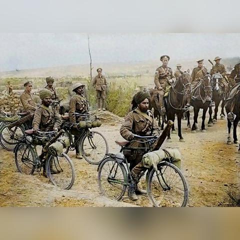 (刺激战场熊熊套装怎么获得)熊熊精英刺激战场：激烈竞争下的被动挑战和反击