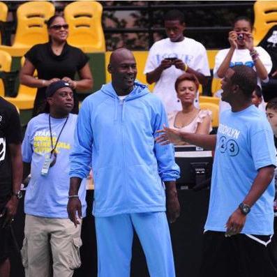 (街球艺术官方下载)街球艺术官方网站: 探索街头文化，感受街头篮球的创意与热情