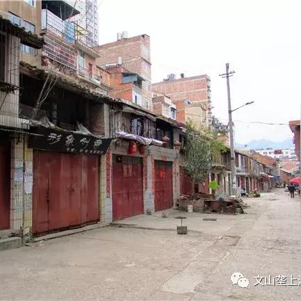 (荒野迷城跳台烟)探秘荒野迷城老版本：神秘迷失之地隐藏着怎样的秘密？