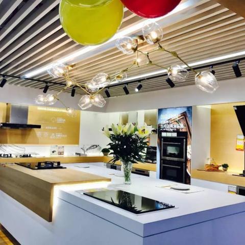 (生存挑战游戏英雄组合)探索挑战与求生的极限:超越智慧与力量的英雄生存游戏 (生存挑战游戏英雄组合)探索挑战与求生的极限:超越智慧与力量的英雄生存游戏