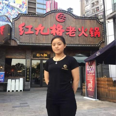 (火锅店的情侣知乎)与火锅情侣独特魅力，为什么这对恋人总是选择在火锅店相约？