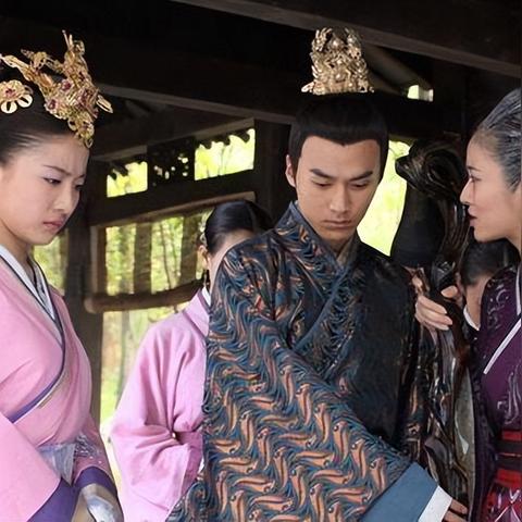 (暴走传奇下载)掌握暴走传奇攻略技巧大全，助你在游戏中轻松取得胜利！