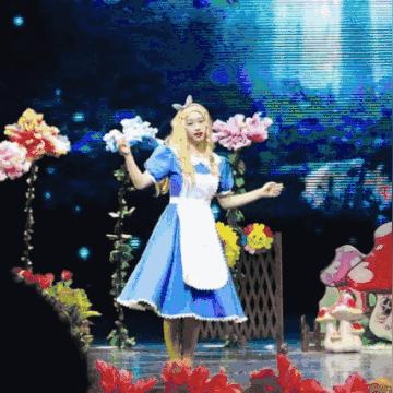 (爱丽丝仙境逃亡游戏)逃离仙境的爱丽丝游戏：探索梦幻世界中隐藏的秘密与挑战