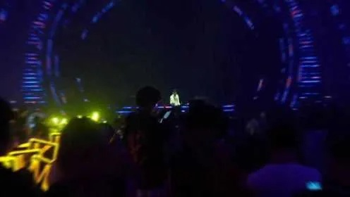 (战歌dj超嗨曲在线试听)潮流尚歌,传奇最嗨战歌dj版,助你燃烧夜晚舞池 (战歌dj超嗨曲在线试听)潮流尚歌,传奇最嗨战歌dj版,助你燃烧夜晚舞池