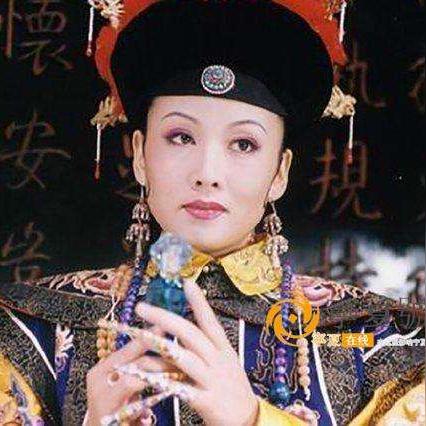 (行尸走肉第四章图文攻略)行尸走肉攻略：深入解析第一季第四章的剧情发展与角色命运