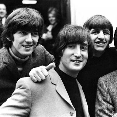 (工业崛起手机版)探秘工厂崛起手游：打造梦想工业帝国，领略制造业新玩法