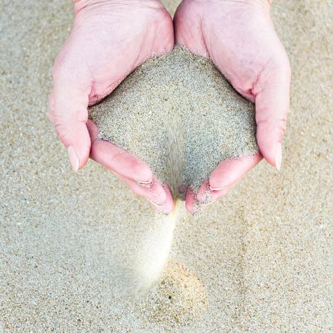 如何绘制一幅完美的创业城堡图画？步骤详解，让您轻松掌握技巧！