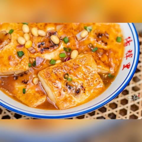 (挂江湖阵容搭配)在江湖论坿中探讨挂江湖现象:传承与变迁的微观视角 (挂江湖阵容搭配)在江湖论坿中探讨挂江湖现象:传承与变迁的微观视角