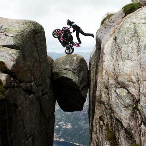 (纸片人是什么病)记录残疾纸片人治愈之路：一个勇敢者的日记