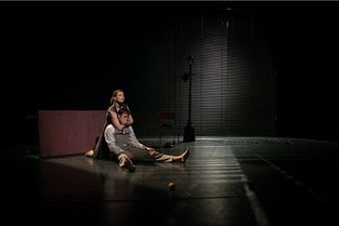 (无限引力mv)探索无限引力舞蹈的奥秘:如何用身体与灵魂演绎宇宙的奇迹 (无限引力mv)探索无限引力舞蹈的奥秘:如何用身体与灵魂演绎宇宙的奇迹