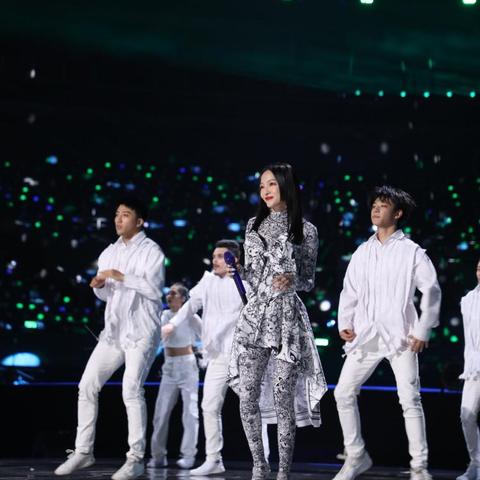 (淋雨id)淋雨少年：在挑战与坚持中探索最终法则的成长之路