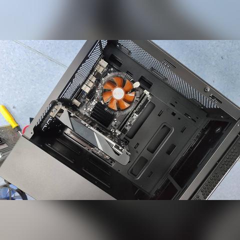 电脑显示卡怎么拆下来？拆卸步骤详解，让你轻松搞定电脑升级问题